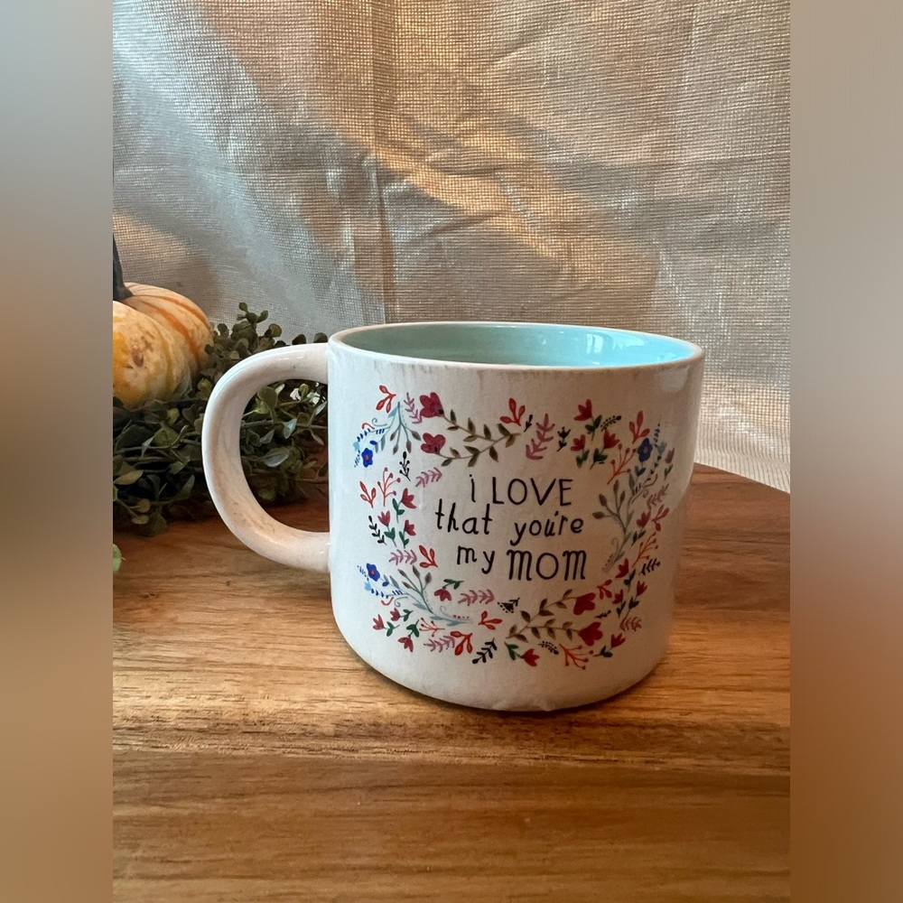 Natural Life Distressed Stoneware Mug candle MOM